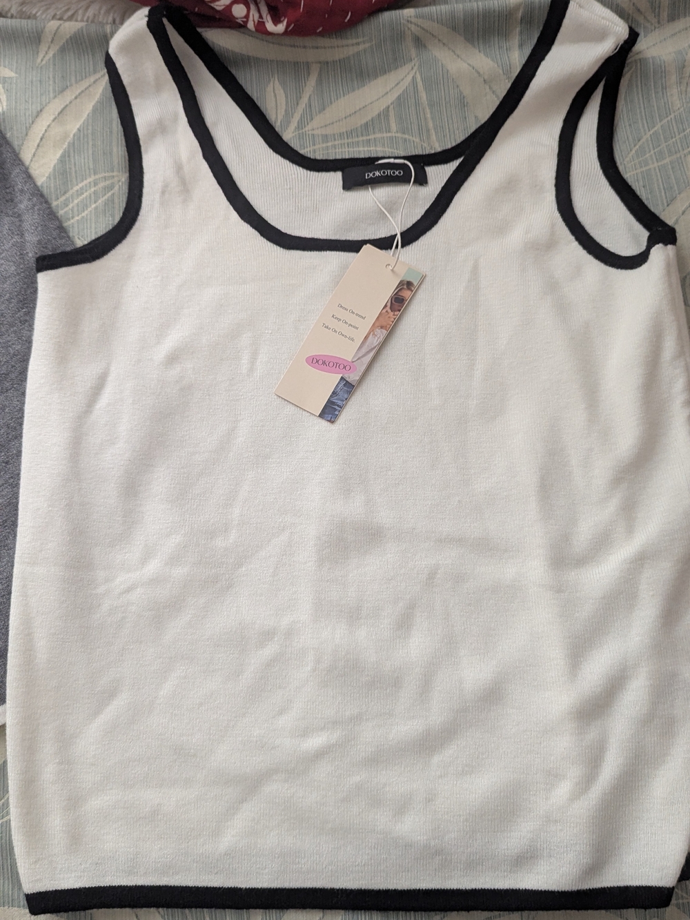 Doofoo White Tank Top with Black Contrast Trim